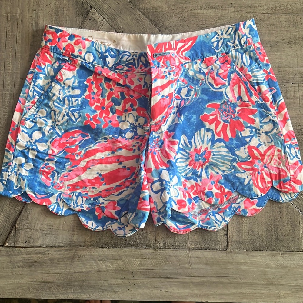 Lilly Pulitzer buttercup shorts